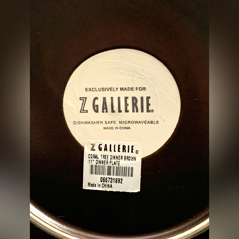 Z GALLERIE CORAL BRANCH DINNER PLATE BROWN CERAMIC WITH CREAM 11 INCH NEW ROUND